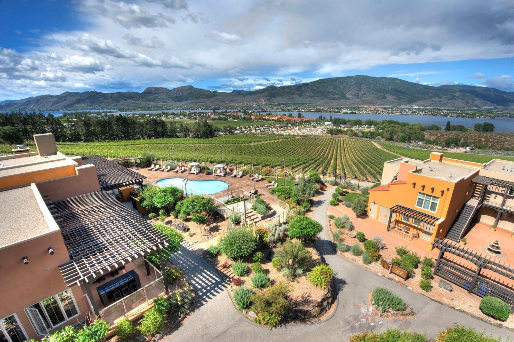 Spirit Ridge, In The Unbound Collection By Hyatt Hotel Osoyoos Exterior photo